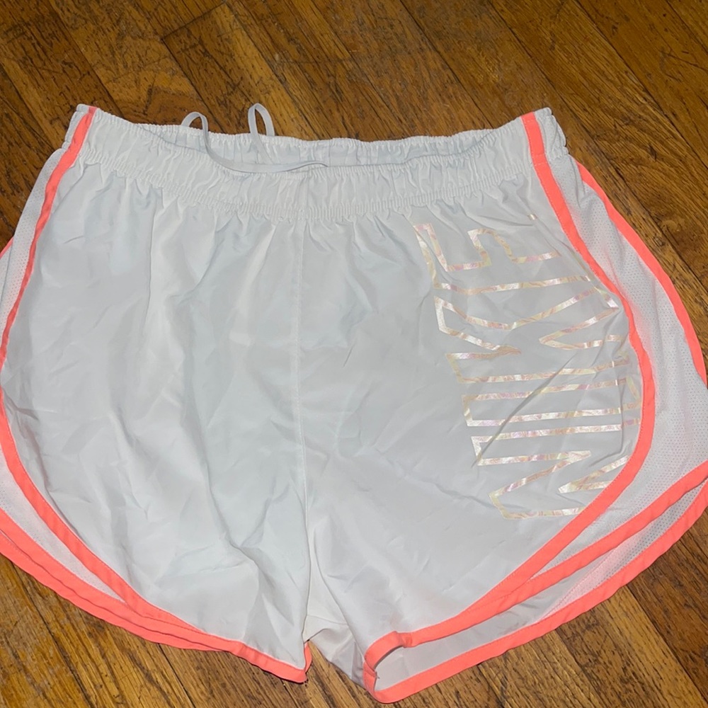 Super cute Nike shorts